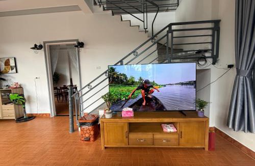 Chau Duc Villa | Ốc House