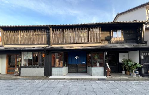 Tsuruga House | ほぼ家