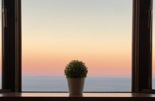 Ito Villa | シャイニングブルーIZU AWA Resort