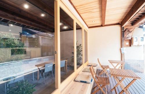 Unnan House | フロント無人管理 コワーキング付き古民家ゲストハウス チェックイン対応不要
