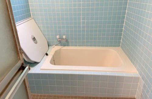 Shinano Bed & Breakfast | 五岳庵