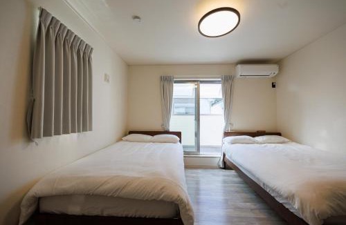 Naniwa Villa | 八万の宿