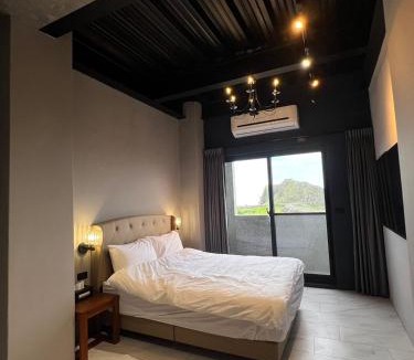 Lyudao Bed & Breakfast | 初約旅宿 Meet B&B
