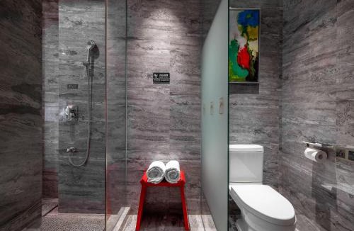 Kaili Hotel | 半山酒店