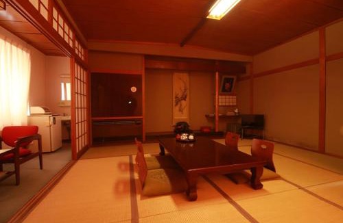 Nakayamadaira Onsen Hotel | 姥の湯