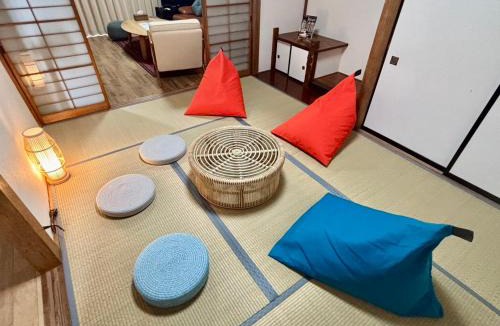 Nishi Ward House | 弁天島 tomariki