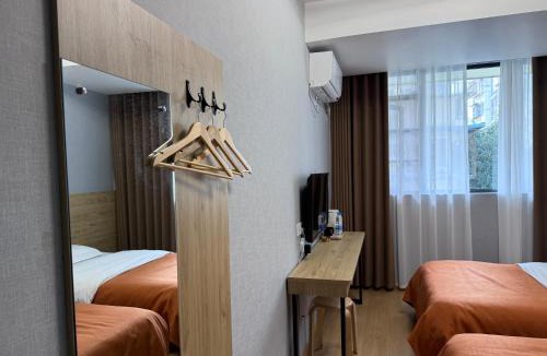 Dujiangyan House | 恩宜客栈