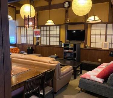 Gujo Apartment | 民泊Azoo