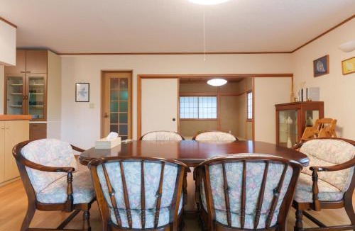 Oshino House | 白鐘山荘