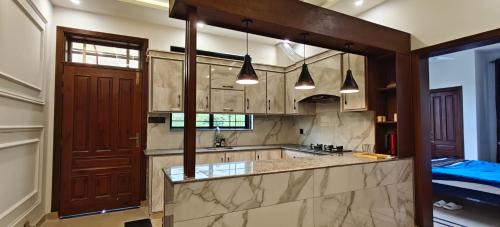 Loralai District House | 远方民宿