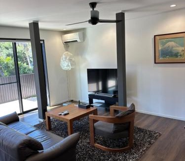 Fujinomiya Villa | 鈴 rin