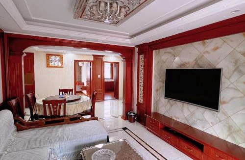 Yuecheng Apartment | 青云小栈
