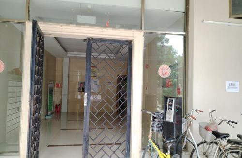 Huizhou Apartment | 鲜阮民宿