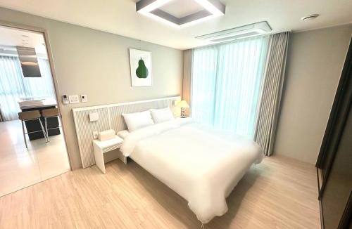 Seo Hotel | 더 디셈버스테이 부산송도 오션테라스
