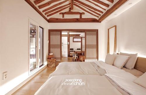 Gahoe-dong Villa | 북촌 한옥 스테이 소소당 북촌 한옥 스테이 Traditional Hanok Stay in Bukchon Hanok Village