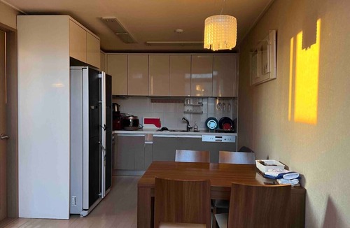 Jingwan-dong Apartment | [북한산 펜트하우스]바베큐&파티&65인치TV&엠프스테레오/주차 무한 가능/구파발역5분