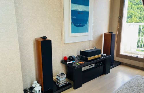 Jingwan-dong Apartment | [북한산 펜트하우스]바베큐&파티&65인치TV&엠프스테레오/주차 무한 가능/구파발역5분