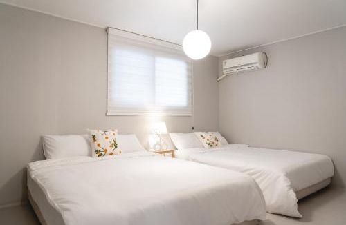Seo-gu Apartment | 스테이솜