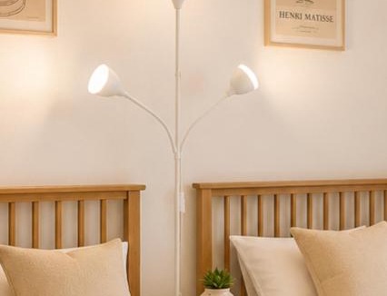 Yeonhui-dong Apartment | 오픈할인#홍대입구역#최대7명#1층#최신에어컨#세탁건조기#경복궁#성수#한강