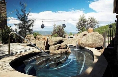 Snowmass Village Apartment | 0 Bdrm Aspen Studio with Loft and 2 full bath