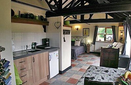 Little Malvern Cottage | 0 bedroom accommodation in Upper Welland, Malvern