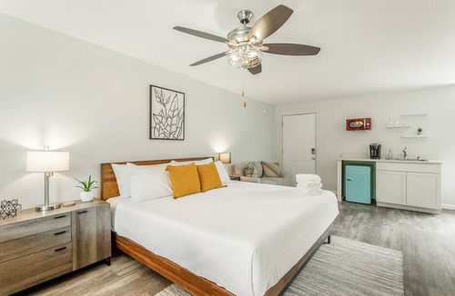 Chattanooga Cabin | 02: The Wright Suite - A PMI Scenic City Vacation Rental