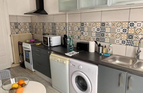 Centre Ville Apartment | 020 CHIC & COSY GRAND APPART 57m2 HYPERCENTRE WIFI SMART TV NETFLIX