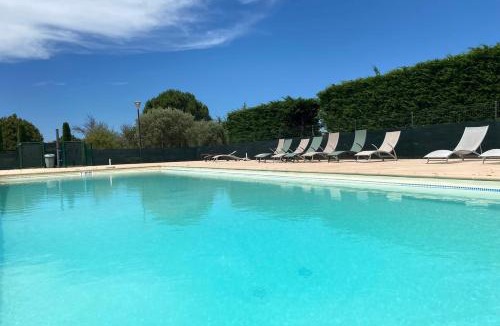 Brunet Apartment | 04B5 Beautiful studio in a mas provençal - pool