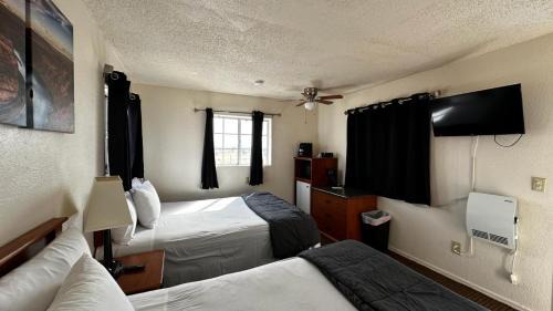 Valle House | 071B Private Studio near Grand Canyon South Rim No Kitchen - Sleeps 6
