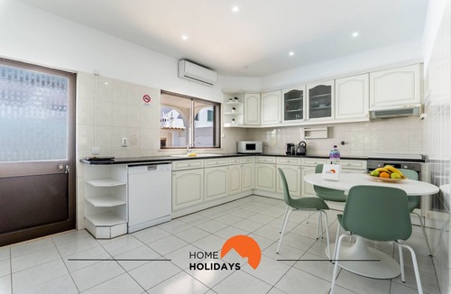 Areias de Sao Joao Villa | #072 Casa Longa by Home Holidays