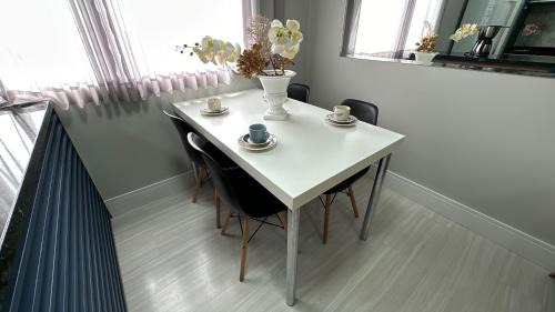 Vista Alegre Apartment | 08- Studio perfeito para família! Aconchegante e novo!