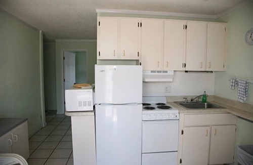 O'byrne Condo | 1/1 Condo on the BEACH! Week 17