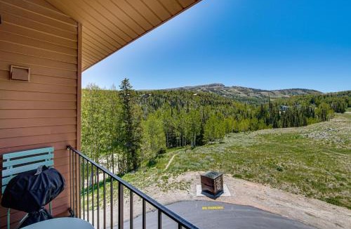 Brian Head House | 1/2 Mi to Brian Head Resort! Mtn-View Condo