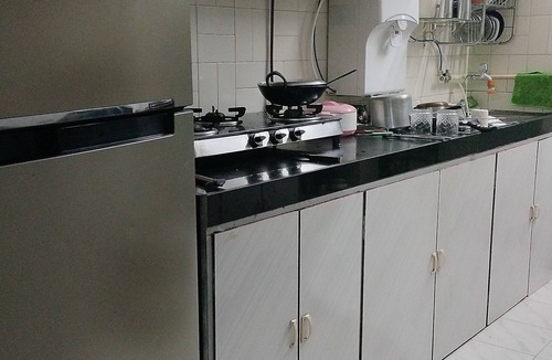 Versova Apartment | 1 badroom,2 Guest Spacious Sweet Home – Perfect for Families & Vacation Retreats
