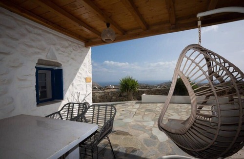 Plintri Apartment | 1 Bd Gorgeous Rustic Cave with Dreamy Shared Pool