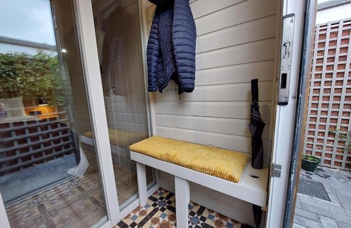 Nantwich Apartment | 1 Bed Cosy Open Plan Apartment