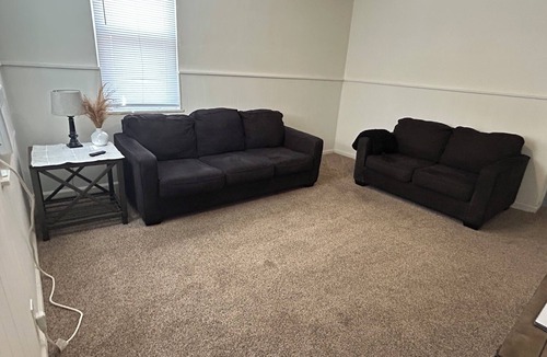 Belleville House | 1 bed duplex near downtown Belleville next to heart garden and long story coffee