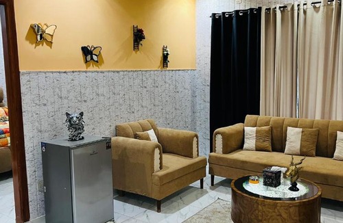 Bahria Town Apartment | 1 Bed Furnished Apartment Bahria Town phase 7 bin chiragh Heights one Bedroom Flat Rwp Isb