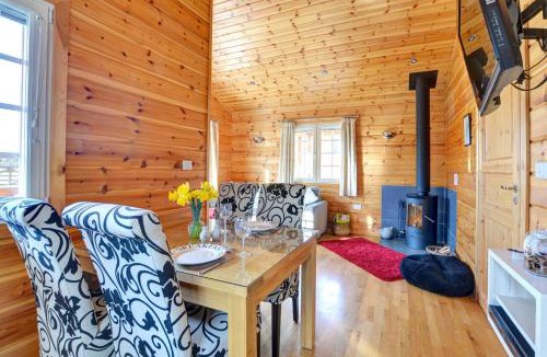 Pickering Cabin | 1 Bed in Pickering oc-y290