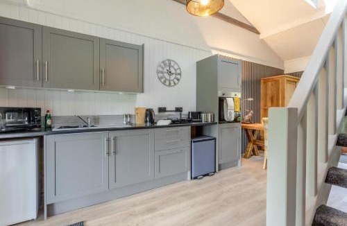 Little Stukeley House | 1 Bed in Tilbrook oc-a40241