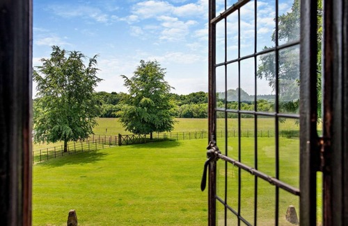 Tollard Royal Cottage | 1 Bed in Tollard Royal (oc-l29639)