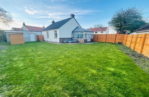 Newcastle-upon-Tyne Apartment | 1-Bed Studio with Parking Ideal for Couples