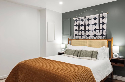 Grandview Heights Apartment | 1 Bed Studio: Near OSU, COSI, Downtown, & Short North
