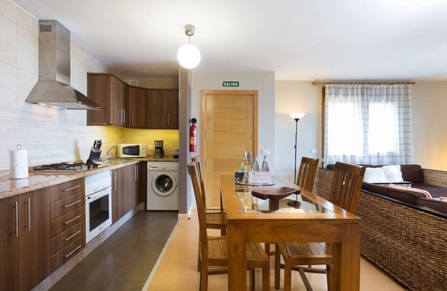 La Matanza de Acentejo Apartment | 1 Bedroom, OCEAN AND TEIDE VIEW, HEATED POOL, Heating, balcony, free Wifi (3)