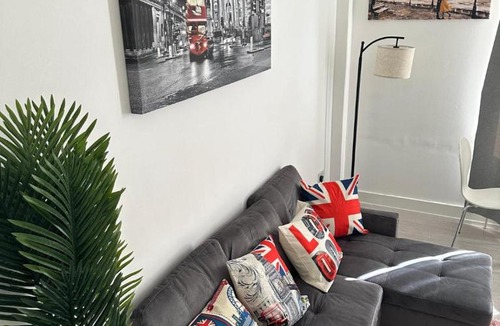 Kensal Green Apartment | 1 Bedroom 30 minutes to St Pancras