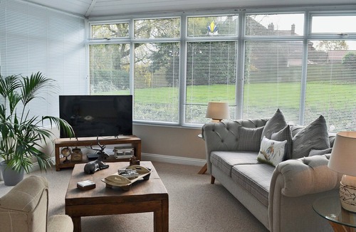 Potter Brompton Cottage | 1 bedroom accommodation in Foxholes, near Scarborough