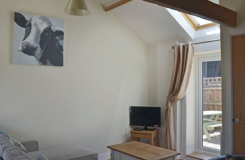 Broad Hinton Cottage | 1 bedroom accommodation in Binknoll, near Royal Wootton Bassett