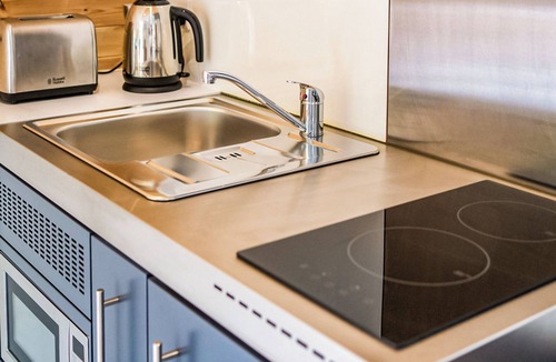 Bumble's Green Cottage | 1 bedroom accommodation in Sewardstone