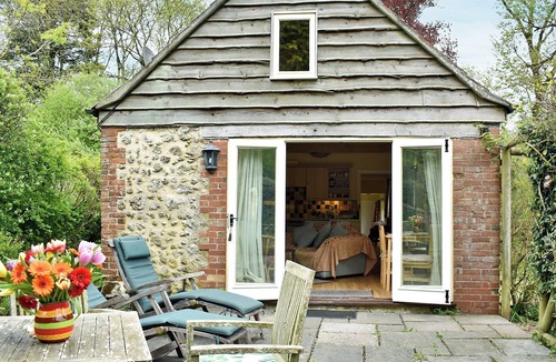 West Compton Cottage | 1 bedroom accommodation in Lower Wraxall, near Dorchester