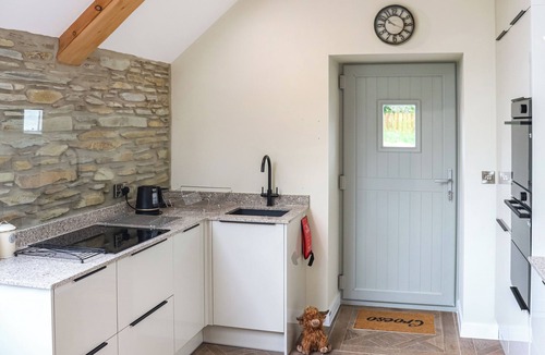Clynderwen Cottage | 1 bedroom accommodation in Clynderwen, near Preseli Hills